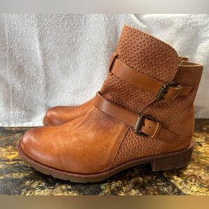 Sofft Brown Leather Slouch Strappy Boots - Size 8.5